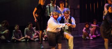 swing-ladyhop-365x160